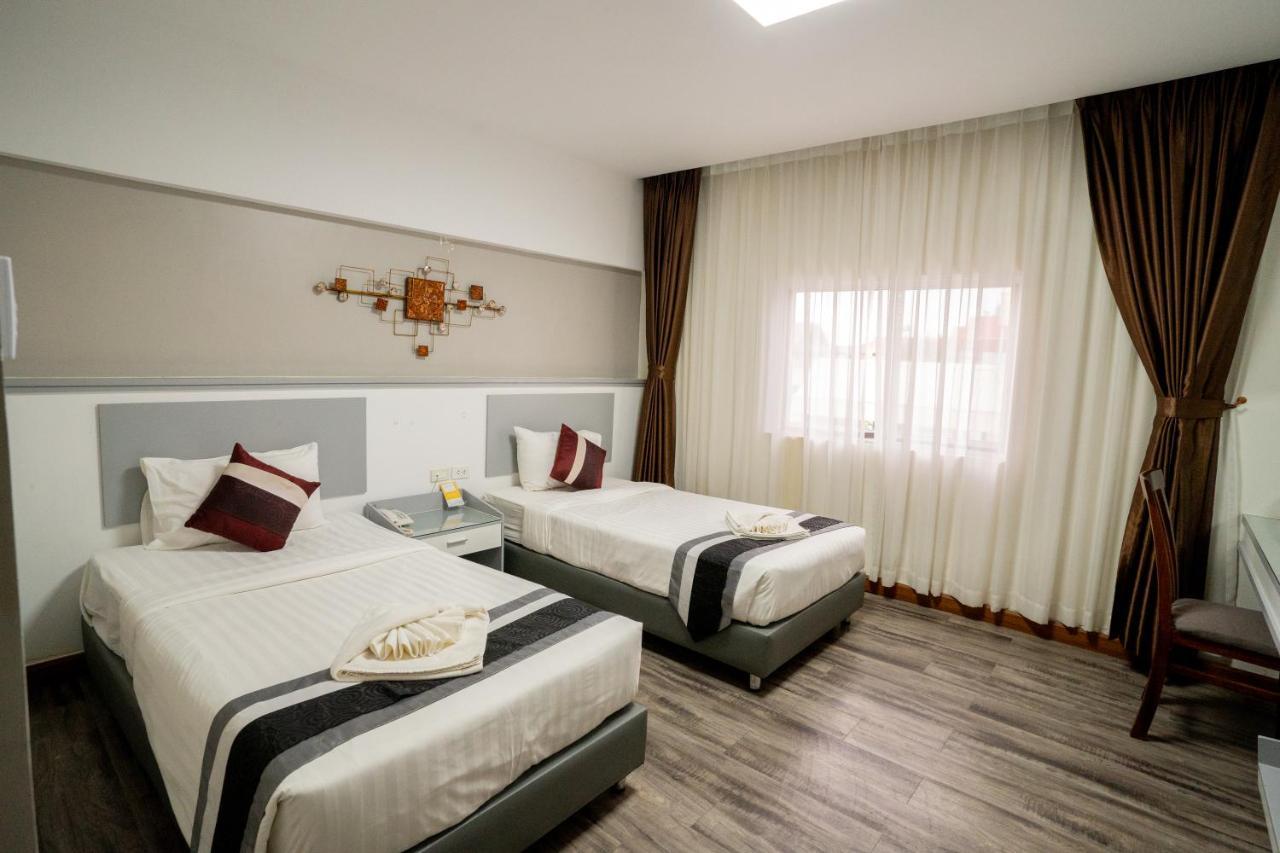 Hak Heng Hotel Poipet Esterno foto