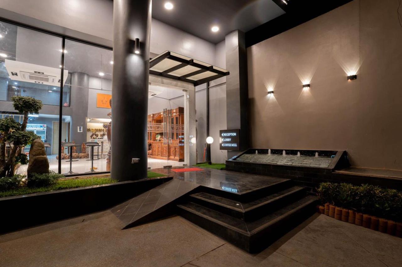 Hak Heng Hotel Poipet Esterno foto